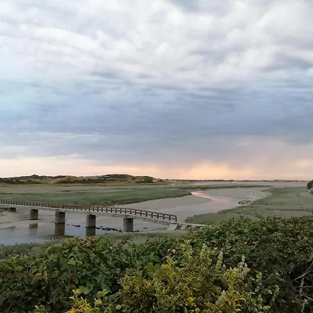 Holiday home Maison Avec Jardin A La Campagne Port-Bail-sur-Mer