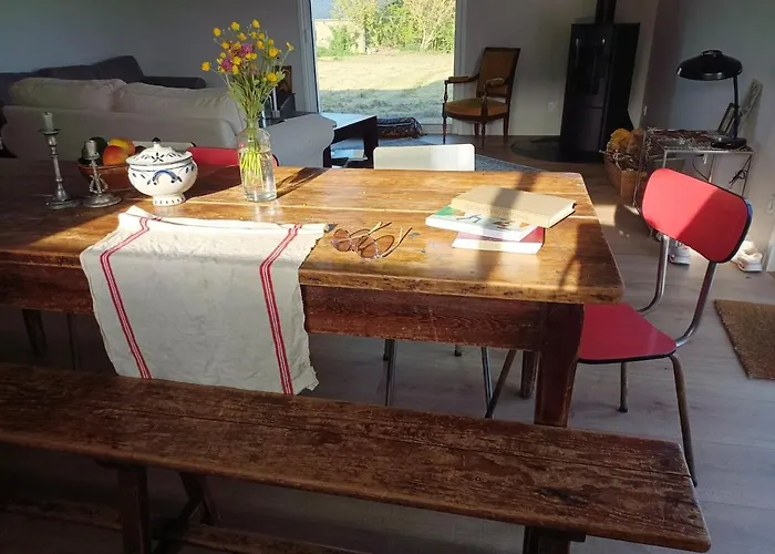 Holiday home Maison Avec Jardin A La Campagne *